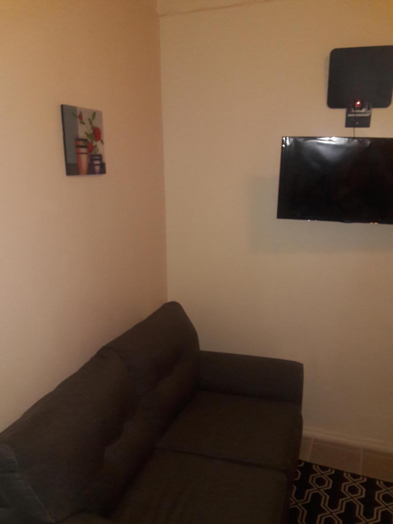 Studio And 1 Bedroom Apartments - Bronx New York Bagian luar foto