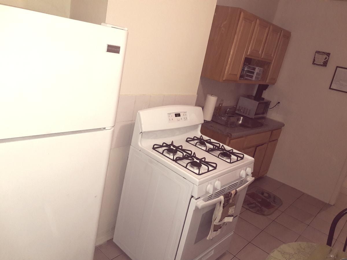 Studio And 1 Bedroom Apartments - Bronx New York Bagian luar foto